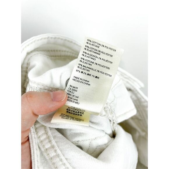Pilcro and The Letterpress Anthropologie White Crop SLIM BOYFRIEND Distressed Je - Picture 15 of 16